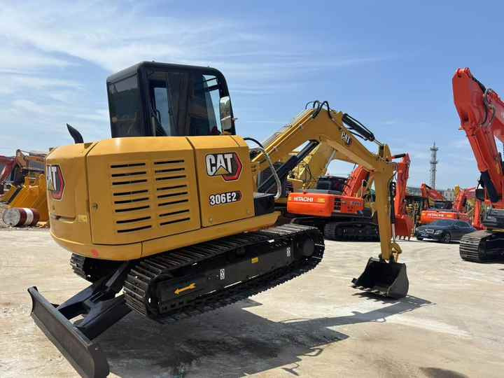 6 Ton Used Cat 305.5 306 307e 308 Crawler Excavator Mini Caterpillar 305.5 E2 for Sale China Cat305.5 Cat305.5e2 Low Price - 挖掘机:图3 6 Ton Used Cat 305.5 306 307e 308 Crawler Excavator Mini Caterpillar 305.5 E2 for Sale China Cat305.5 Cat305.5e2 Low Price - 挖掘机:图3