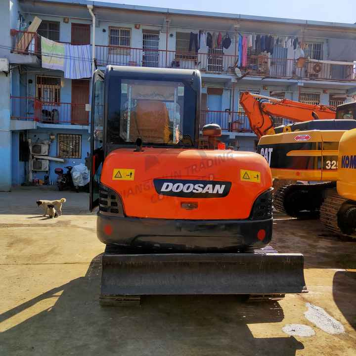 Awesome Performance Korea Imported Small Scale Used Doosan Dh60 Dh55 Dh150 Dx60 Dx225 Excavator - 履带式挖掘机:图2 Awesome Performance Korea Imported Small Scale Used Doosan Dh60 Dh55 Dh150 Dx60 Dx225 Excavator - 履带式挖掘机:图2