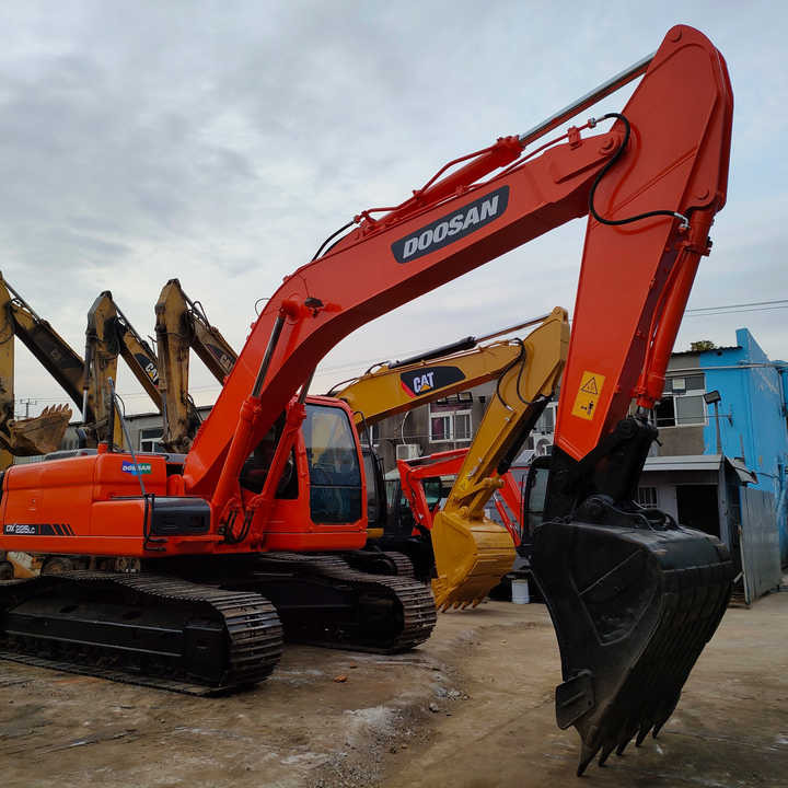 Awesome Performance Korea Imported Small Scale Used Doosan Dx60 dx225 dh55 dh60 DH150 Excavator in Shanghai good price - 履带式挖掘机:图2 Awesome Performance Korea Imported Small Scale Used Doosan Dx60 dx225 dh55 dh60 DH150 Excavator in Shanghai good price - 履带式挖掘机:图2