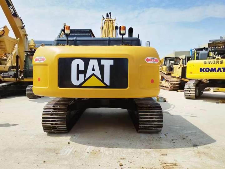 挖掘机 Big Excavator Used Cat 330d 330cl Second Hand Caterpilar 330 30 Tons Excavator Made in Japan:图6 挖掘机 Big Excavator Used Cat 330d 330cl Second Hand Caterpilar 330 30 Tons Excavator Made in Japan:图6