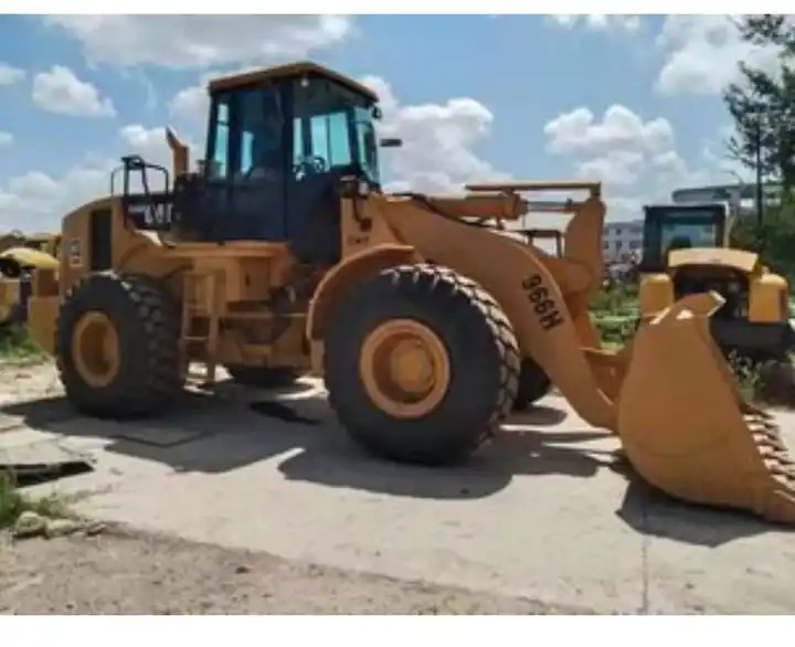 Cheap Used Japan Cat 966h Wheel Loader Second Hand Original Caterpillar 966 Pay Loader - 轮式装载机:图4 Cheap Used Japan Cat 966h Wheel Loader Second Hand Original Caterpillar 966 Pay Loader - 轮式装载机:图4