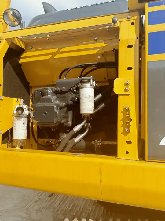 Cheap Used Japan Komatsu PC200-7 PC300 PC350-7 Excavator Used Komatsu 20 Ton Excavator Price PC200 - 挖掘机:图2 Cheap Used Japan Komatsu PC200-7 PC300 PC350-7 Excavator Used Komatsu 20 Ton Excavator Price PC200 - 挖掘机:图2