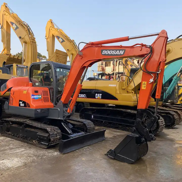 High quality mini excavator parts DOOSAN DH 55 DX60 DH55bucket H-link DH55 connecting rod DAEWOO DH55 H-frame - 挖掘机:图2 High quality mini excavator parts DOOSAN DH 55 DX60 DH55bucket H-link DH55 connecting rod DAEWOO DH55 H-frame - 挖掘机:图2