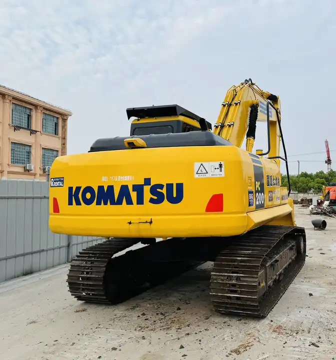 Hot Sale 20 Ton Crawler Excavator Komatsu Pc200-6 Pc200-7 Pc200-8 Original From Japan For Sale In Shanghai - 履带式挖掘机:图3 Hot Sale 20 Ton Crawler Excavator Komatsu Pc200-6 Pc200-7 Pc200-8 Original From Japan For Sale In Shanghai - 履带式挖掘机:图3