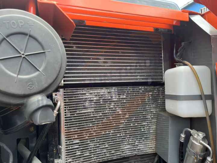 Hot sale Used Hitachi ZX120 digger medium size Excavator second hand excavator - 履带式挖掘机:图3 Hot sale Used Hitachi ZX120 digger medium size Excavator second hand excavator - 履带式挖掘机:图3