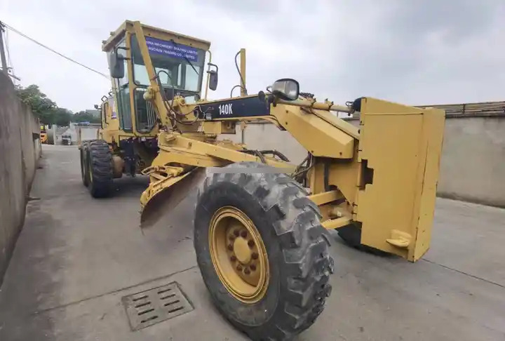 Orginal used cat 140K motor grader with CAT C7 engine in Shanghai China - 平路机:图3 Orginal used cat 140K motor grader with CAT C7 engine in Shanghai China - 平路机:图3