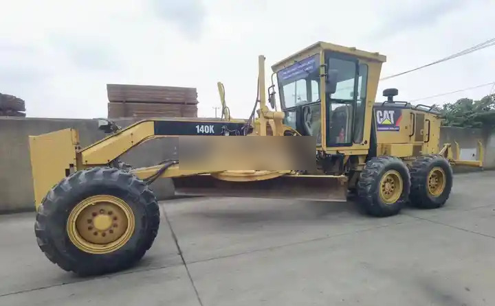 Orginal used cat 140K motor grader with CAT C7 engine in Shanghai China - 平路机:图2 Orginal used cat 140K motor grader with CAT C7 engine in Shanghai China - 平路机:图2