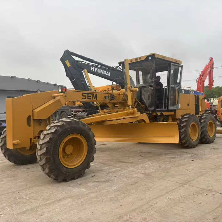 Second Hand SEM921 Motor Grader / Second Hand Motor Grader Sem 921 922 919 SEM Motor Grader for Sale - 平路机:图1 Second Hand SEM921 Motor Grader / Second Hand Motor Grader Sem 921 922 919 SEM Motor Grader for Sale - 平路机:图1