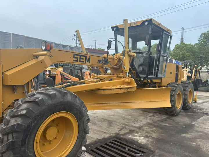 Second Hand SEM921 Motor Grader / Second Hand Motor Grader Sem 921 922 919 SEM Motor Grader for Sale - 平路机:图4 Second Hand SEM921 Motor Grader / Second Hand Motor Grader Sem 921 922 919 SEM Motor Grader for Sale - 平路机:图4