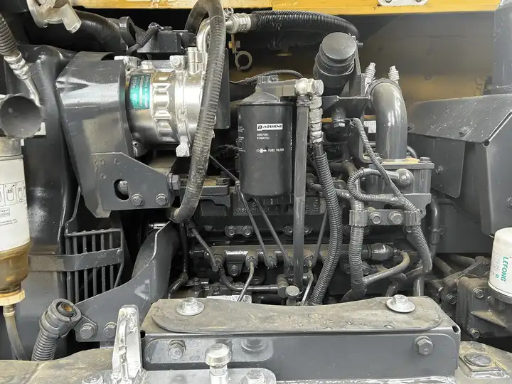 Used Komatsu PC 60-7 with Good Condition in Shanghai - 挖掘机:图3 Used Komatsu PC 60-7 with Good Condition in Shanghai - 挖掘机:图3