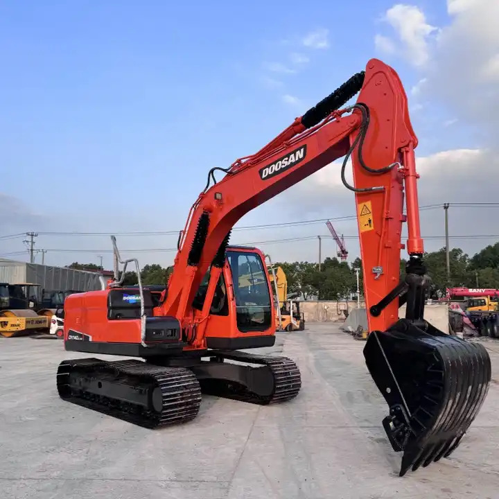 Used Korea Doosan Digger Dx140LC-9c Dx150LC-9c Dx140LC Dx150LC Dx225 Dx140 Crawler Hydraulic Excavator - 履带式挖掘机:图3 Used Korea Doosan Digger Dx140LC-9c Dx150LC-9c Dx140LC Dx150LC Dx225 Dx140 Crawler Hydraulic Excavator - 履带式挖掘机:图3