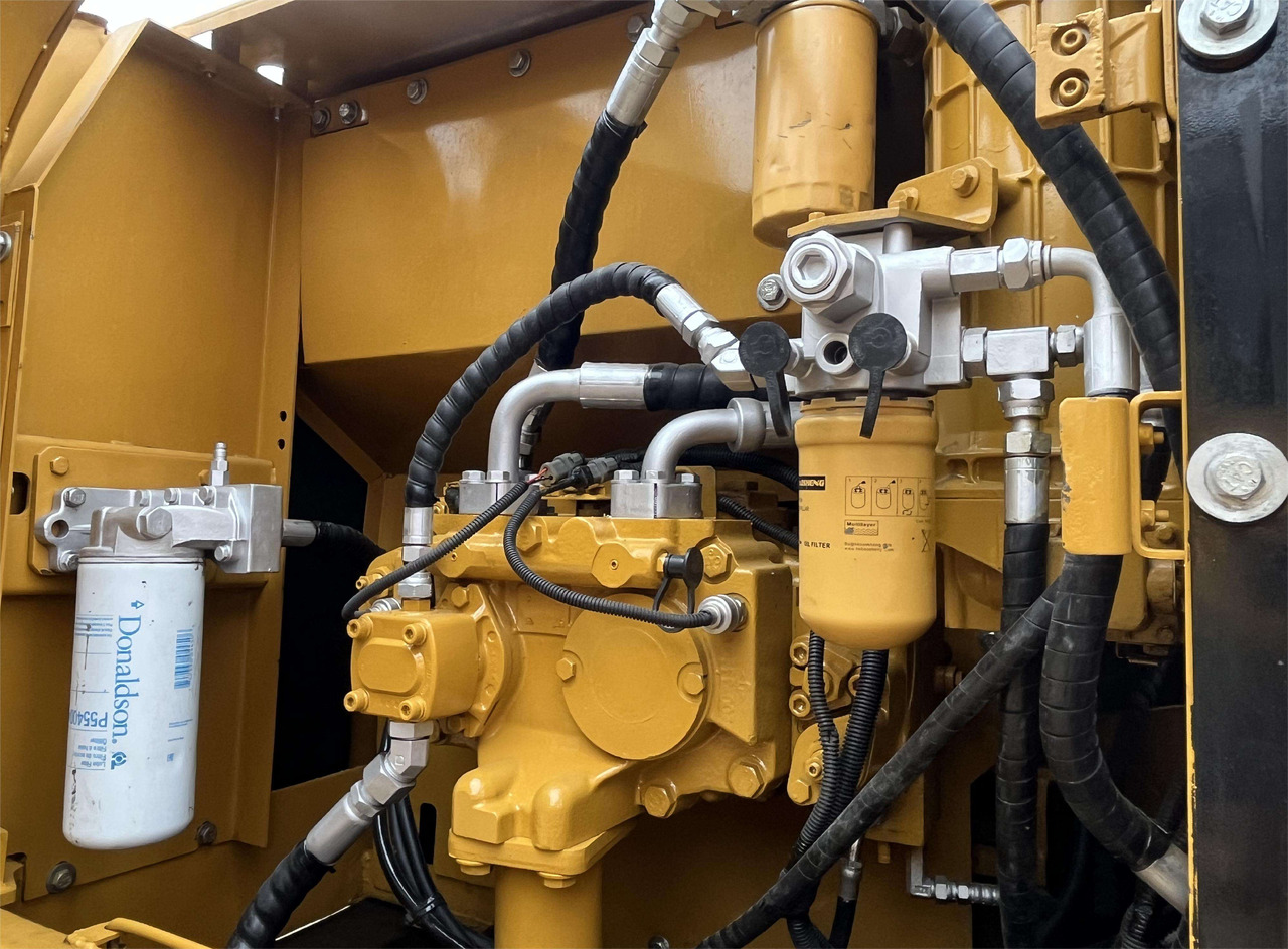 Used excavators cat 320d cat 20 ton excavator with excellent condition - 挖掘机:图2 Used excavators cat 320d cat 20 ton excavator with excellent condition - 挖掘机:图2