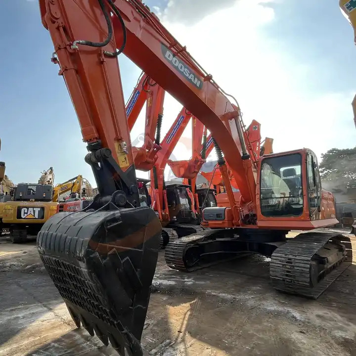 Competitive Used Machinery Doosan300 dx300lc Hydraulic Crawler Backhoe Digger 30ton Used Excavator Doosan DX300LC - 履带式挖掘机:图1 Competitive Used Machinery Doosan300 dx300lc Hydraulic Crawler Backhoe Digger 30ton Used Excavator Doosan DX300LC - 履带式挖掘机:图1