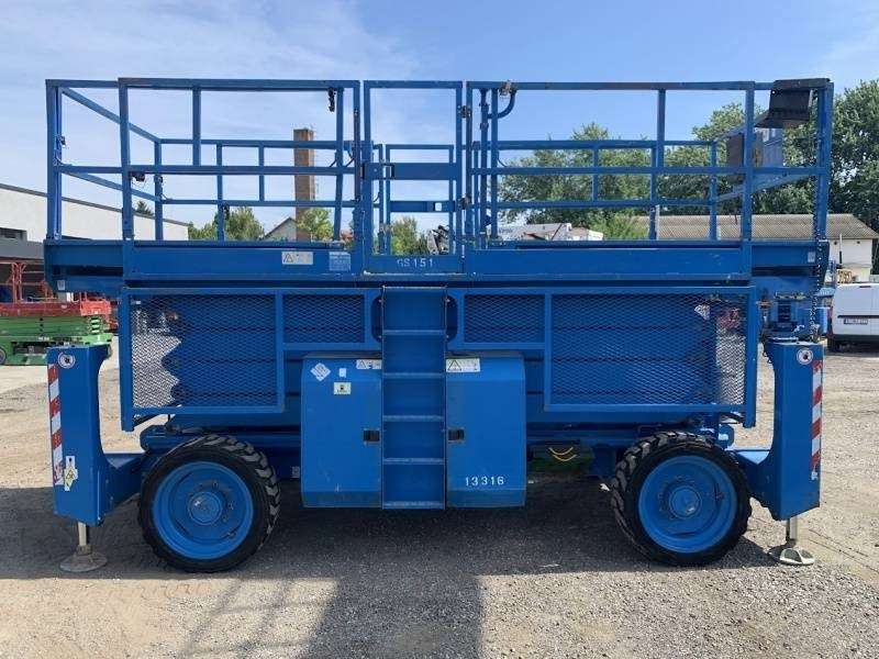 Genie GS4390 - 15,11m, diesel, 4x4 - 剪式升降机:图3 Genie GS4390 - 15,11m, diesel, 4x4 - 剪式升降机:图3