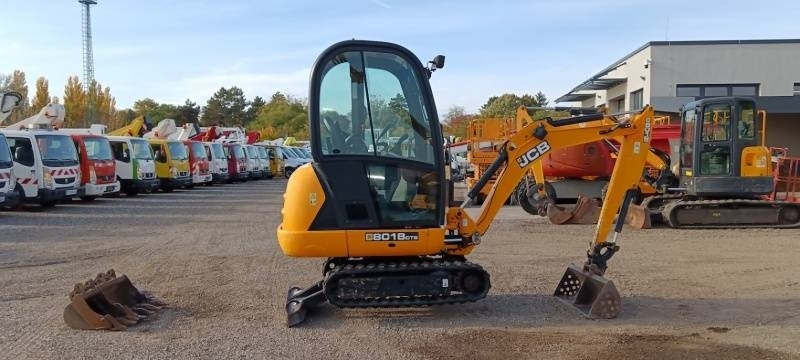 JCB 8018 - with 3 bucket - 小型挖掘机:图4 JCB 8018 - with 3 bucket - 小型挖掘机:图4