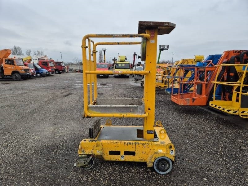 JLG Power Tower Ecolift - 4,2m, 150 kg - 铰接臂:图5 JLG Power Tower Ecolift - 4,2m, 150 kg - 铰接臂:图5