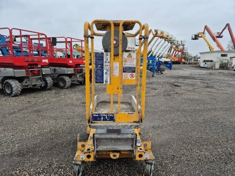 JLG Power Tower Ecolift - 4,2m, 150 kg - 铰接臂:图3 JLG Power Tower Ecolift - 4,2m, 150 kg - 铰接臂:图3