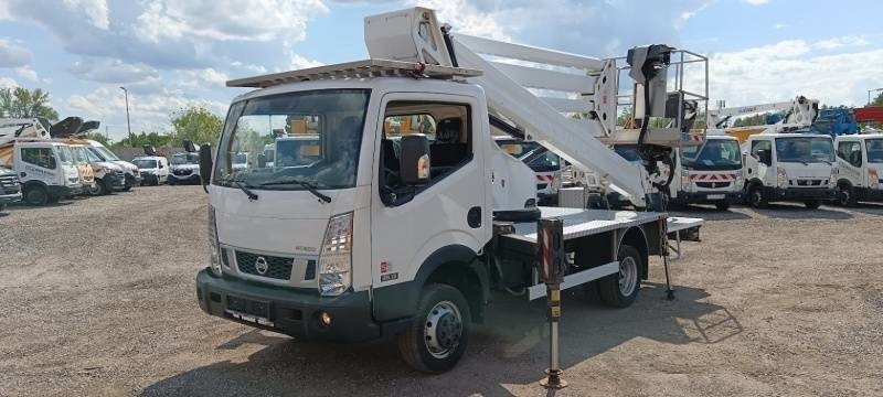 Nissan Cabstar Oil&Steel Snake 2413 Plus - 23,5m - 250 kg - 车载空中平台:图2 Nissan Cabstar Oil&Steel Snake 2413 Plus - 23,5m - 250 kg - 车载空中平台:图2