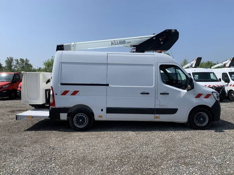 Renault Master Klubb KL32 - 12,5 m, 120 kg - 车载空中平台:图4 Renault Master Klubb KL32 - 12,5 m, 120 kg - 车载空中平台:图4