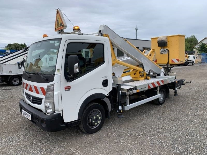 Renault Maxity Multitel MX200 - 20 m - 车载空中平台:图2 Renault Maxity Multitel MX200 - 20 m - 车载空中平台:图2