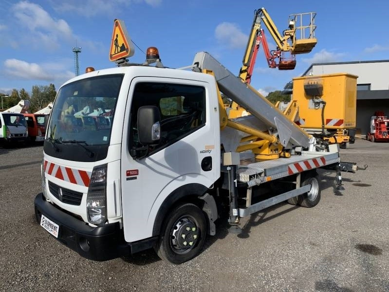 Renault Maxity Multitel MX200 - 20 m - 车载空中平台:图2 Renault Maxity Multitel MX200 - 20 m - 车载空中平台:图2