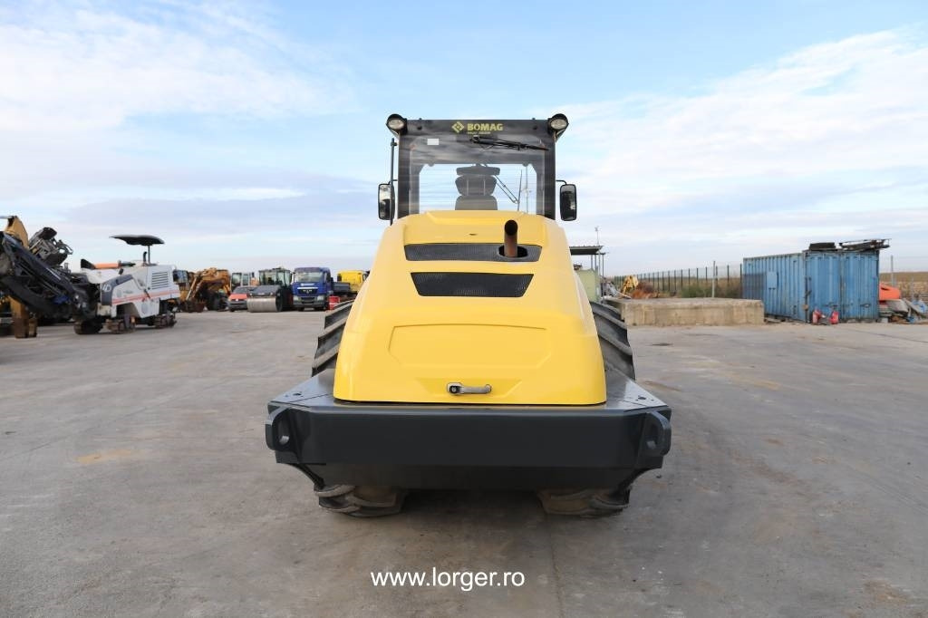 Bomag BW 219 D H-5 - 压实机:图4 Bomag BW 219 D H-5 - 压实机:图4