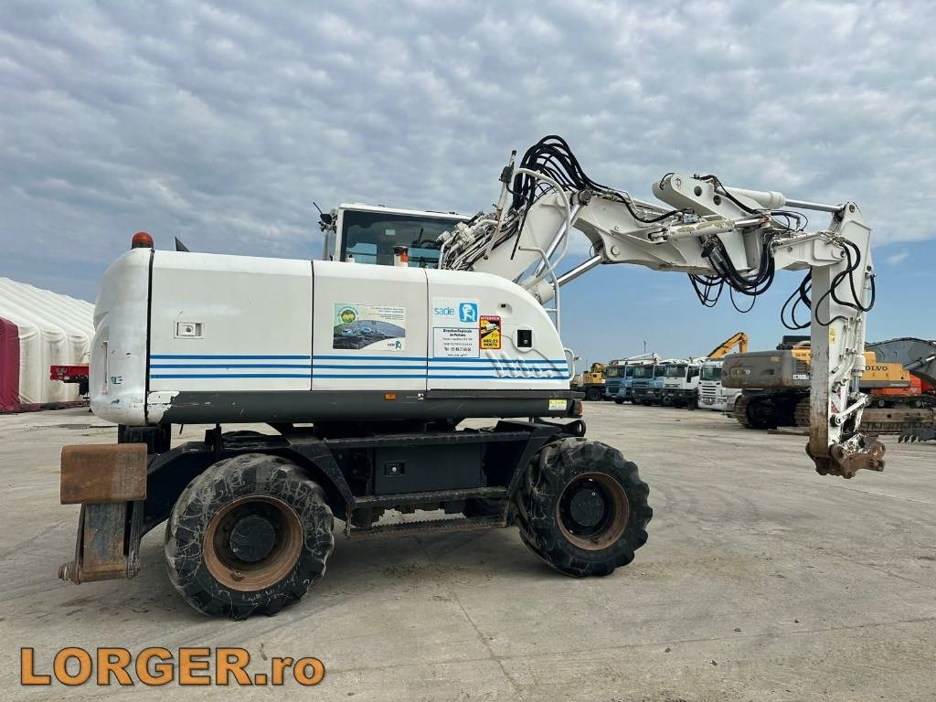 Hitachi ZX 140 W-3 - 轮式挖掘机:图2 Hitachi ZX 140 W-3 - 轮式挖掘机:图2