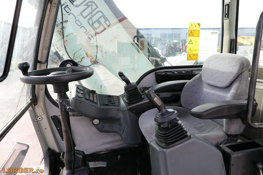 轮式挖掘机 Liebherr A 316 Litronic：图12