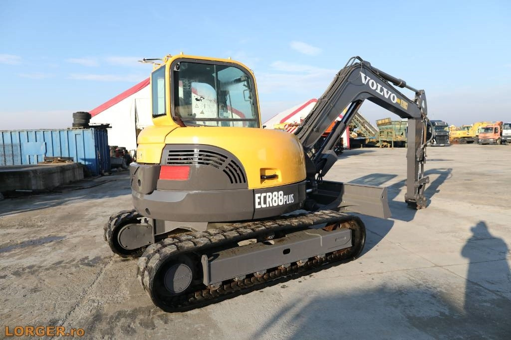 Volvo ECR 88 PLUS - 小型挖掘机:图2 Volvo ECR 88 PLUS - 小型挖掘机:图2