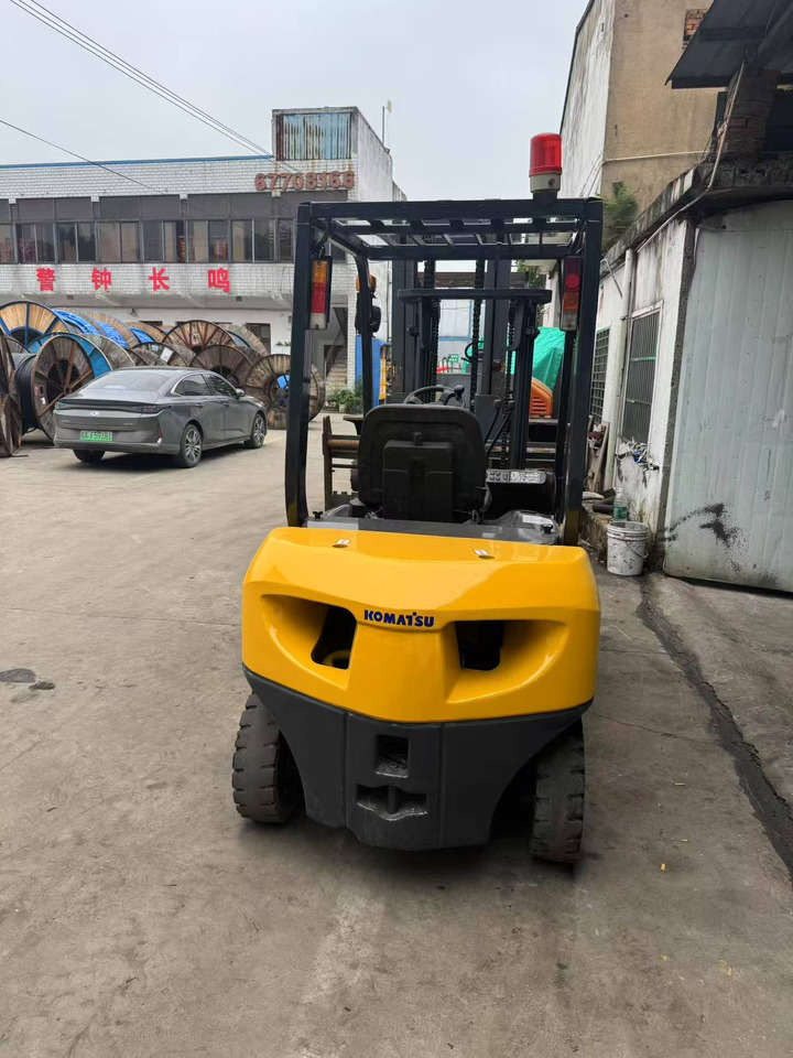 KOMATSU FD30 - 叉车:图5 KOMATSU FD30 - 叉车:图5
