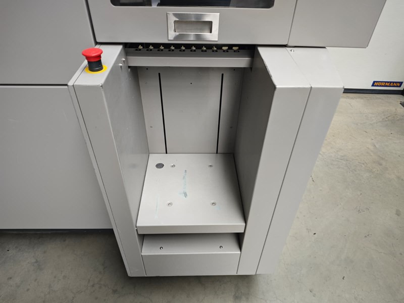 Horizon HT-30 | 2005 | 1.65 Mio - 切纸机:图2 Horizon HT-30 | 2005 | 1.65 Mio - 切纸机:图2