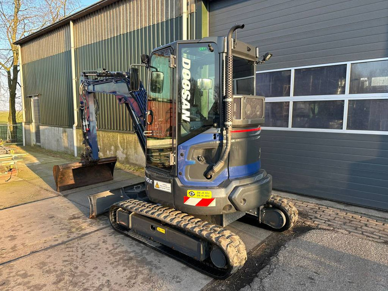 Doosan DX 35 Z - Like new! - 小型挖掘机:图4 Doosan DX 35 Z - Like new! - 小型挖掘机:图4
