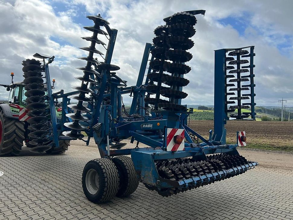 J.Reiff Sarl
Herr Stefan Neukirch - 77 Z.I in den - 圆盘耙:图5 J.Reiff Sarl
Herr Stefan Neukirch - 77 Z.I in den - 圆盘耙:图5