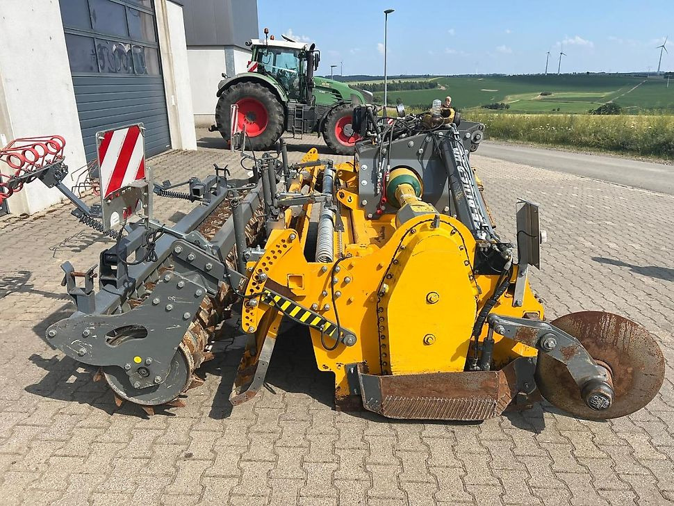 J.Reiff Sarl
Herr Stefan Neukirch - 77 Z.I in den - 土壤耕作设备:图3 J.Reiff Sarl
Herr Stefan Neukirch - 77 Z.I in den - 土壤耕作设备:图3