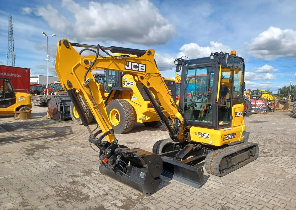 JCB 35Z-1 - 小型挖掘机:图2 JCB 35Z-1 - 小型挖掘机:图2
