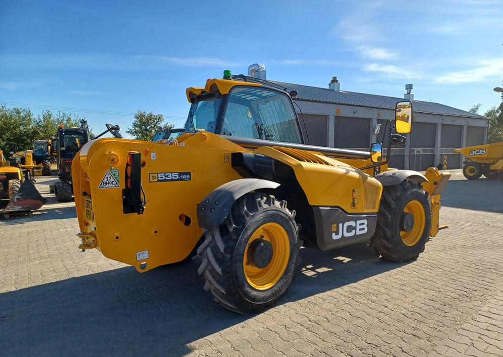 JCB 535-125 - 伸缩臂叉装车:图3 JCB 535-125 - 伸缩臂叉装车:图3