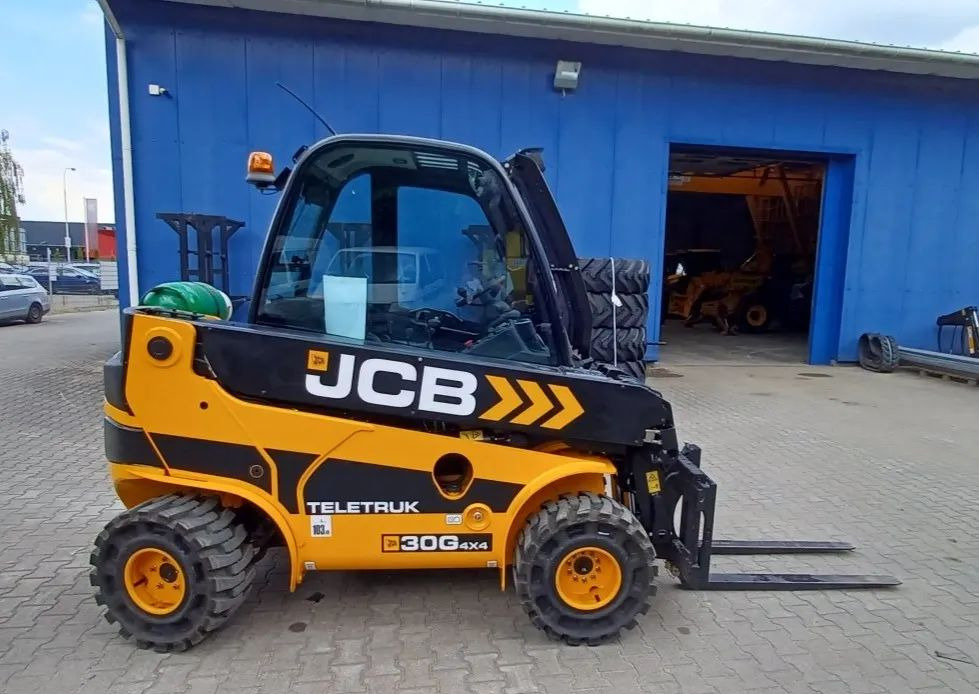 JCB TLT 30-20G 4x4 - 液化石油气叉车, 伸缩臂叉装车:图3 JCB TLT 30-20G 4x4 - 液化石油气叉车, 伸缩臂叉装车:图3