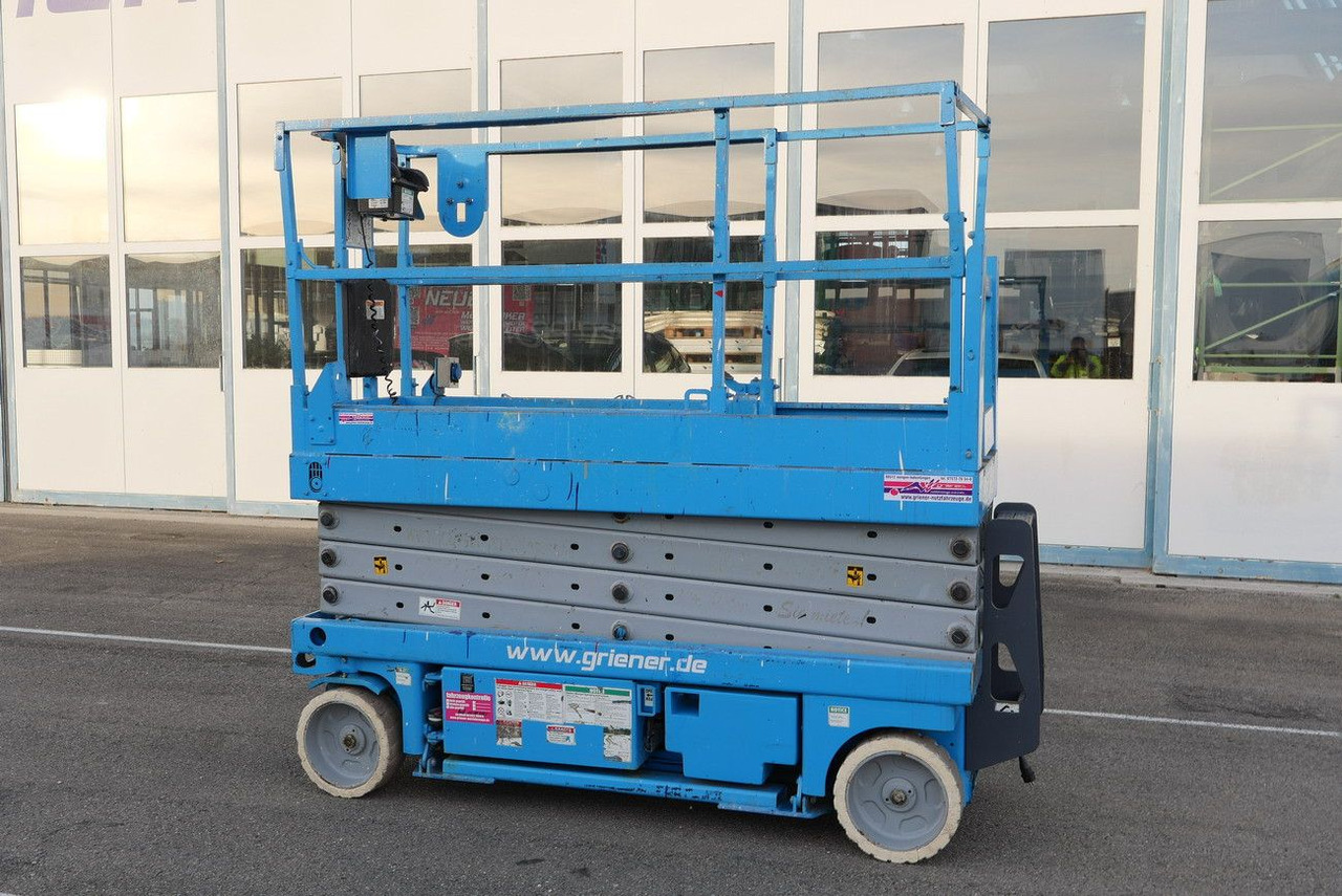 Genie SCHERENHEBEBÜHNE GENIE GS 2632 nur 542 H - 车载空中平台:图2 Genie SCHERENHEBEBÜHNE GENIE GS 2632 nur 542 H - 车载空中平台:图2