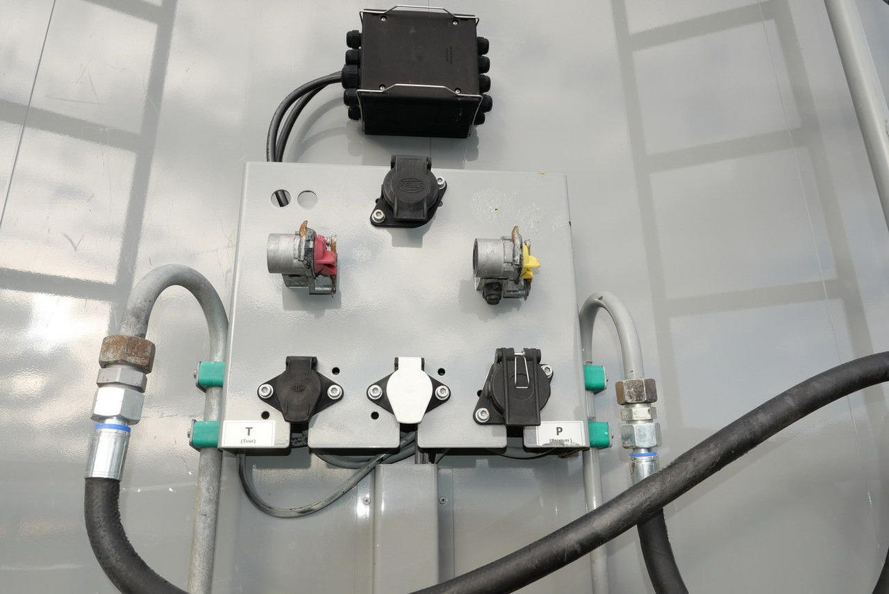 活动底半拖车 Kraker CF-Z / 10 mm / 89 m³ / seitliche türen FALTWAND：图11