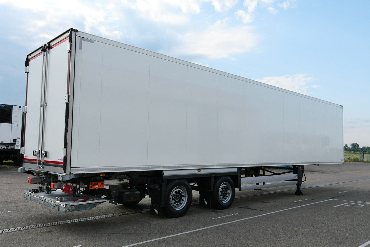 Schmitz Cargobull SKO 18/ LZG CITY /COOL V7 LBW /TRIDEC /FP 45 - 封闭厢式半拖车:图2 Schmitz Cargobull SKO 18/ LZG CITY /COOL V7 LBW /TRIDEC /FP 45 - 封闭厢式半拖车:图2