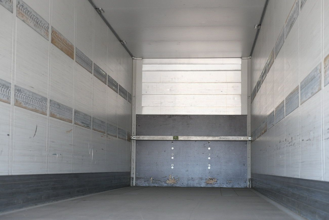 封闭厢式半拖车 Schmitz Cargobull SKO 24 / ROLLTOR / LIFTACHSE /2 x ZURRLEISTE：图28