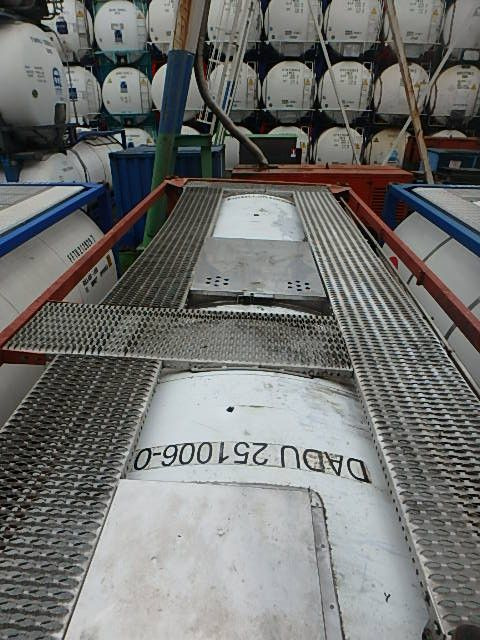 25.000 Liter V4A ADR 12/2026 Zwei Stück - 罐式集装箱:图3 25.000 Liter V4A ADR 12/2026 Zwei Stück - 罐式集装箱:图3