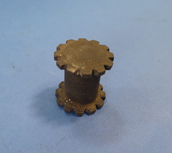 030050A Wałek silnika jazdy Yanmar YB101, YB121, B12, B14 (z silnika hydraulicznego) - 液压马达 适用于 建筑机械:图1 030050A Wałek silnika jazdy Yanmar YB101, YB121, B12, B14 (z silnika hydraulicznego) - 液压马达 适用于 建筑机械:图1