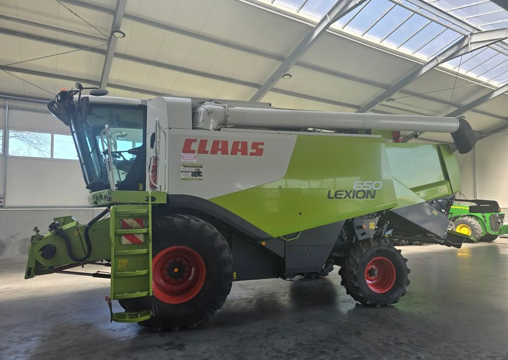 Claas Lexion 650 - 联合收割机:图1 Claas Lexion 650 - 联合收割机:图1