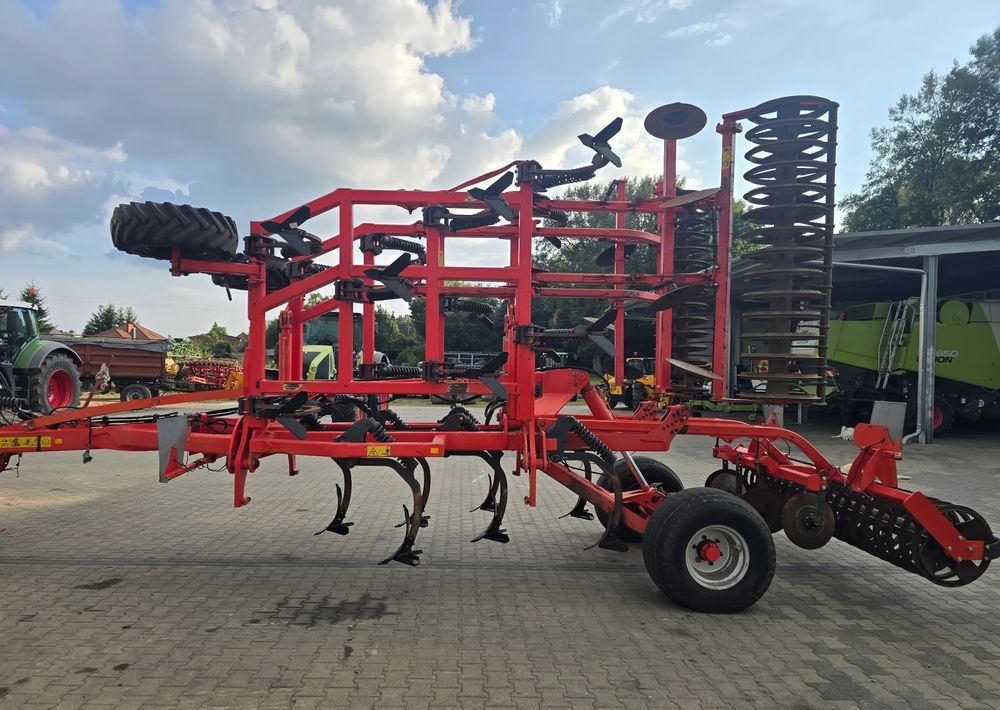 Kuhn Cultimer 6500 - 土壤耕作设备:图4 Kuhn Cultimer 6500 - 土壤耕作设备:图4