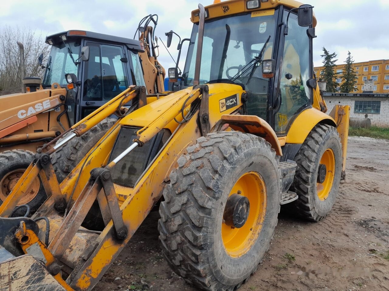 JCB 4CX - 反铲装载机:图1 JCB 4CX - 反铲装载机:图1
