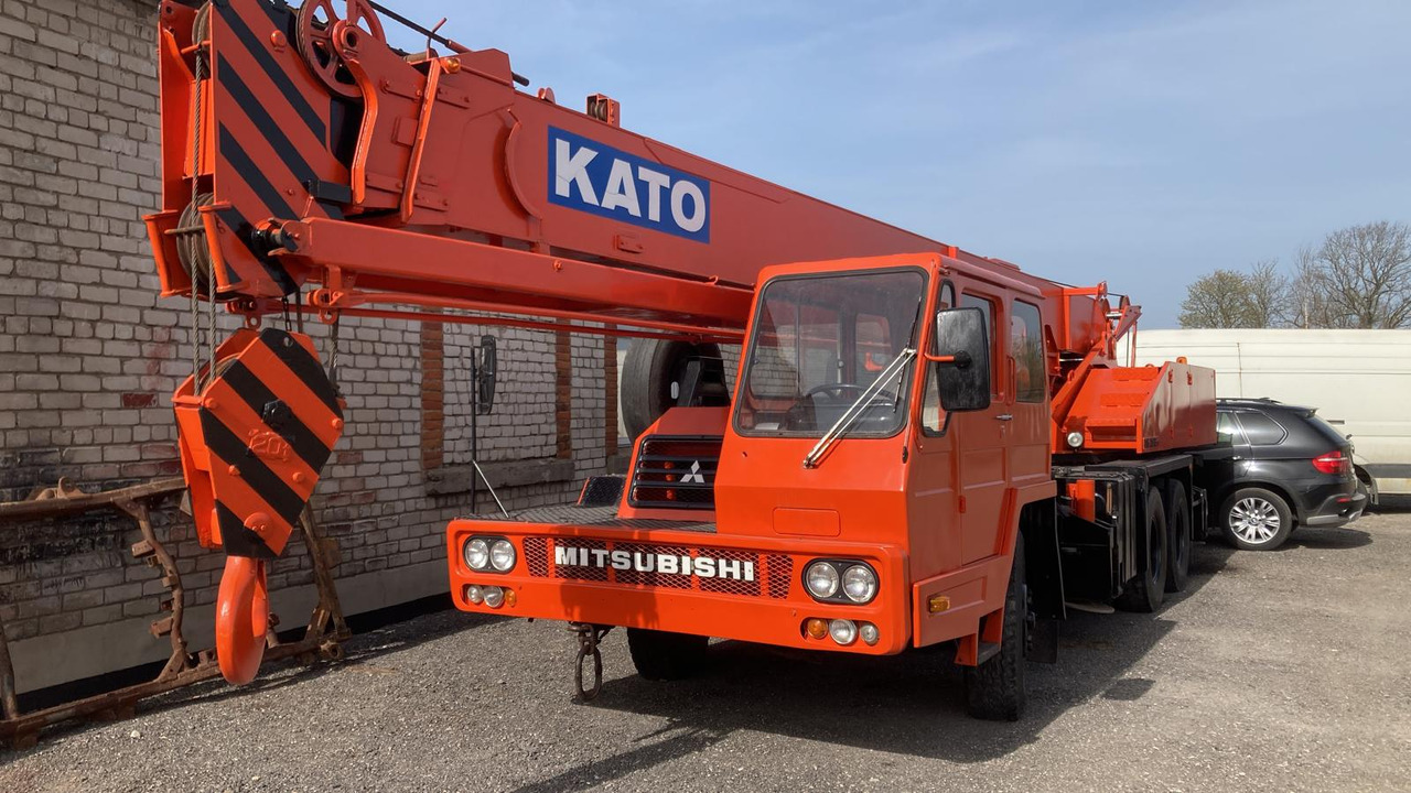 KATO NK200E - 移动式起重机:图1 KATO NK200E - 移动式起重机:图1