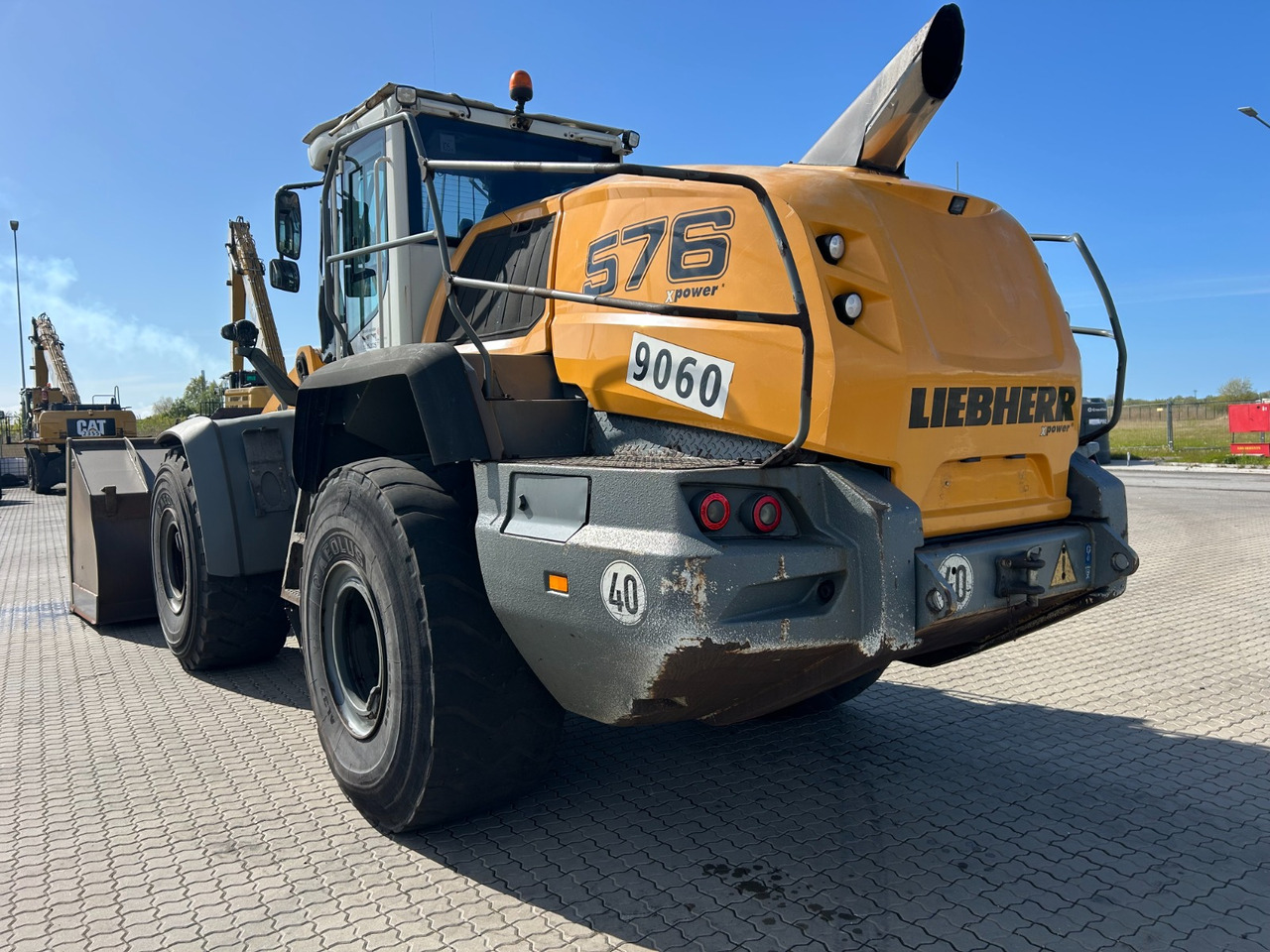 LIEBHERR L576 - 轮式装载机:图3 LIEBHERR L576 - 轮式装载机:图3