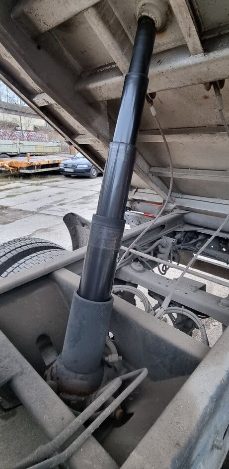 翻斗车, 起重车 MAN 15.224：图27