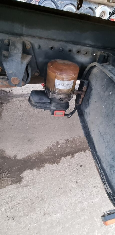 翻斗车, 起重车 MAN 15.224：图10